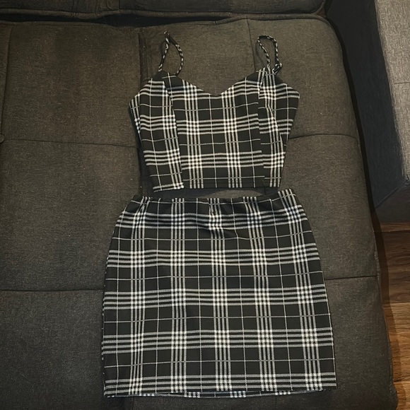 Cute plaid set - Picture 1 of 4